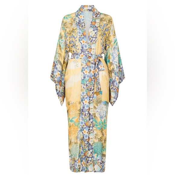 Spell and The Gypsy Willow Kimono Robe - Picture 3 of 16